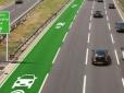 Кінець ери держав-бензоколонок: Світ перейде на зелені технології в автотранспорті швидше, ніж вважалось раніше