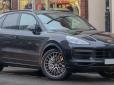 На Одещині п'яний водій Porsche Cayenne влаштував масову ДТП, тікаючи від поліції