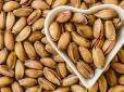 Дорого, але ефективно: Вчені розповіли, які горіхи найкраще підвищують потенцію