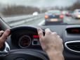 Ніколи не робіть цього! ТОП-15 заборон для водіїв, які має знати кожен