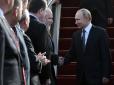 Зарозуміле Х*йло: Путін пройшов повз і не потиснув руку Майку Пенсу. Що віце-президент США зробив у відповідь (відео)