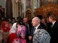 Там не дотримуються правил самоізоляції: Коронавірус виявили в монастирі, куди на Великдень їздив Лукашенко з сином