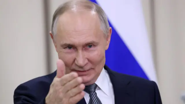 Починається 
