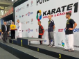 Ляпас для агресора: Юні українські каратисти відмовилися позувати разом із росіянином після змагань (відео)