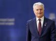 Росіяни постарались? Літак з президентом Литви не міг сісти у Вільнюсі через повідомлення про дрон