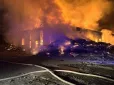 Згоріло близько 100 тис. пляшок: На Одещині через обстріл росіян зруйновано винний завод (фото)