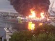 Українських дрони вночі вчинили погром портів Керчі та Тамані, спалахнули масштабні пожежі (відео)